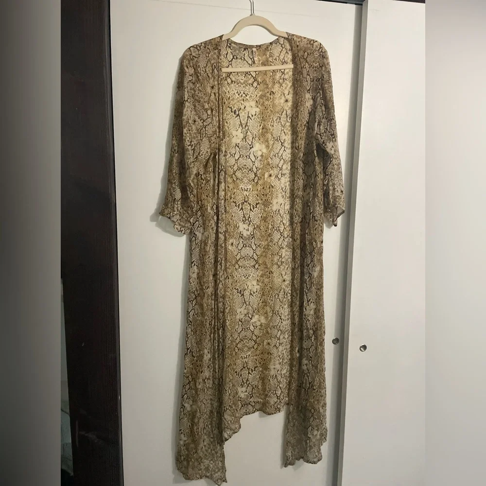 Spell Gypsy Vintage Aloha Python Duster OS - Picture 3 of 12